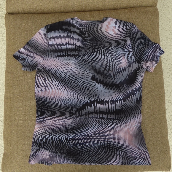 Black printed tee - Picture 2 of 4